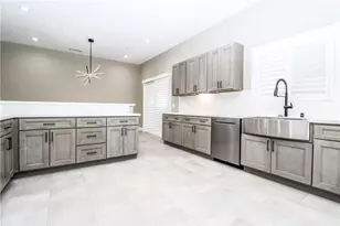 19299 Roanoke Rd, Apple Valley, CA 92307 - Photo 8