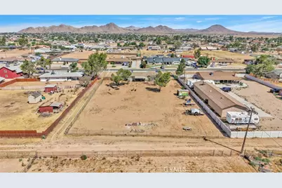 15075 Flathead Road, Apple Valley, CA 92307 - Photo 46