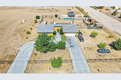 10080 Deep Creek Road, Apple Valley, CA 92308 - Photo 46