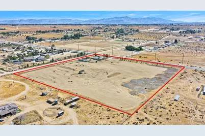 10080 Deep Creek Road, Apple Valley, CA 92308 - Photo 42
