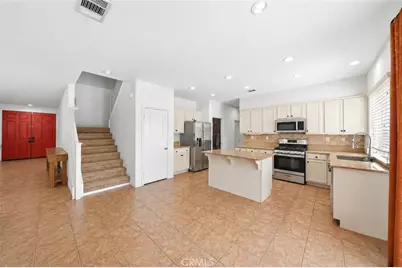 8168 April, Hesperia, CA 92345 - Photo 10