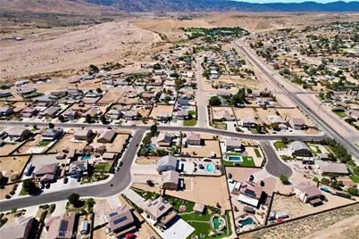 8168 April, Hesperia, CA 92345 - Photo 4