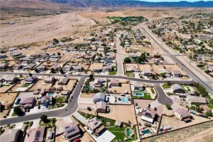 8168 April, Hesperia, CA 92345 - Photo 4