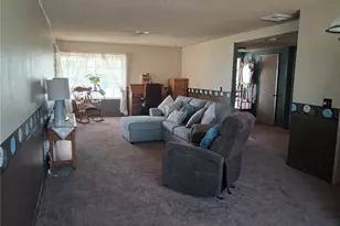 11448 Mojave Dr, Jurupa Valley, CA 91752 - Photo 12