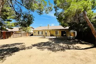 10624 Palmyra St, Adelanto, CA 92301 - Photo 18