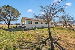 30263 State Hwy 18, Lucerne Valley, CA 92356 - Photo 36