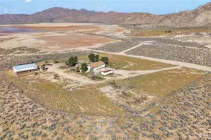 30263 State Hwy 18, Lucerne Valley, CA 92356 - Photo 52