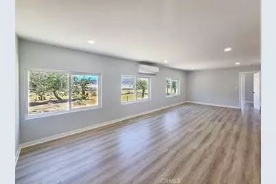 30263 State Highway 18, Lucerne Valley, CA 92356 - Photo 18