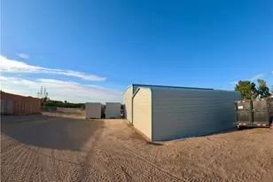 6738 Tamarisk, Hesperia, CA 92344 - Photo 8