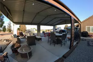 6738 Tamarisk, Hesperia, CA 92344 - Photo 4