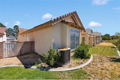19591 Rolling Green, Apple Valley, CA 92308 - Photo 38