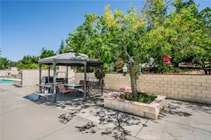 9224 Ponderosa Rd, Pinon Hills, CA 92372 - Photo 32