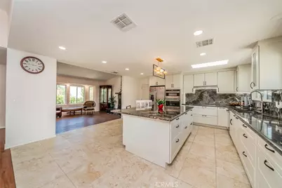 9224 Ponderosa Road, Pinon Hills, CA 92372 - Photo 12