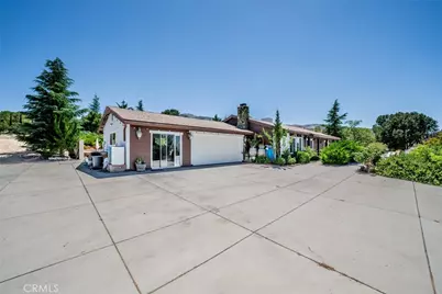 9224 Ponderosa Road, Pinon Hills, CA 92372 - Photo 4