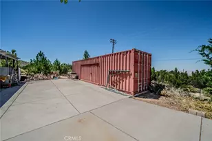 9224 Ponderosa Rd, Pinon Hills, CA 92372 - Photo 40