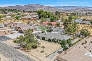 23333 Taos, Apple Valley, CA 92307 - Photo 58