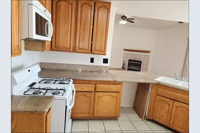 10685 Crystal Air, Pinon Hills, CA 92372 - Photo 24