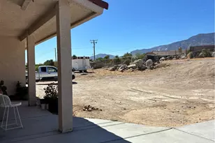 32206 Sapphire Rd, Lucerne Valley, CA 92356 - Photo 2