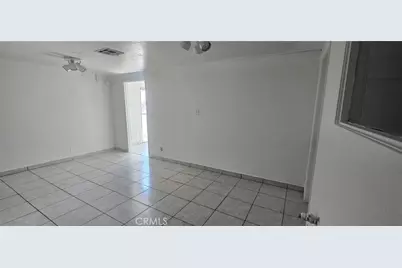 16303 Main, Hesperia, CA 92345 - Photo 8