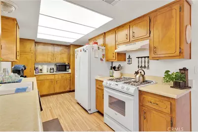 17994 Pine Street, Hesperia, CA 92345 - Photo 24