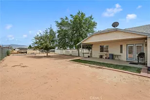 14285 Kiowa Rd, Apple Valley, CA 92307 - Photo 32