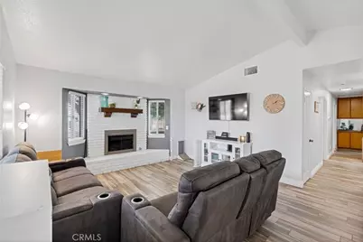 14285 Kiowa Road, Apple Valley, CA 92307 - Photo 8