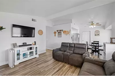 14285 Kiowa Road, Apple Valley, CA 92307 - Photo 10