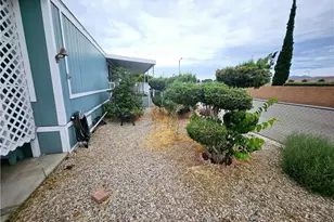 9161 Santa Fe, Hesperia, CA 92345 - Photo 58