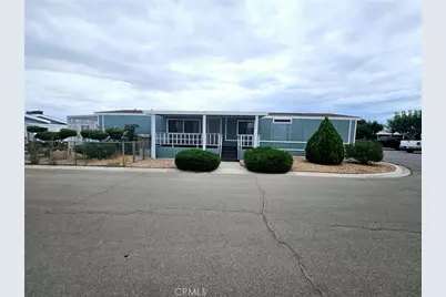 9161 Santa Fe #20, Hesperia, CA 92345 - Photo 2