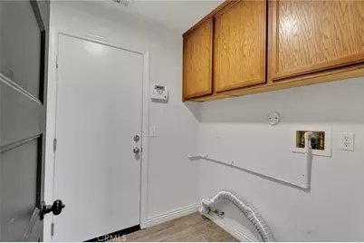 17647 Park Plaza Court, Victorville, CA 92395 - Photo 24