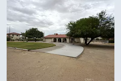 26262 Community, Barstow, CA 92311 - Photo 4