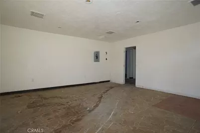 15623 Village Drive, Victorville, CA 92394 - Photo 4