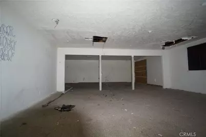 15623 Village Drive, Victorville, CA 92394 - Photo 8