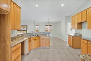 15876 Dale Evans, Apple Valley, CA 92307 - Photo 12