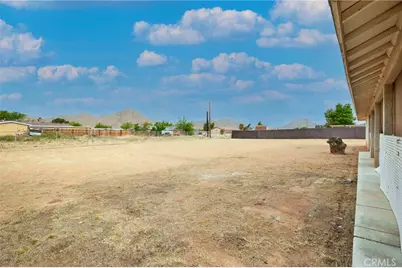 15876 Dale Evans, Apple Valley, CA 92307 - Photo 36