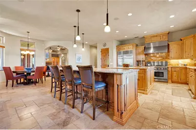 8323 Macron, Oak Hills, CA 92344 - Photo 32
