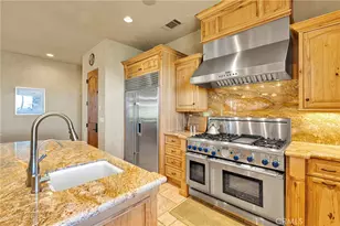 8323 Macron, Oak Hills, CA 92344 - Photo 22