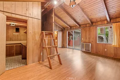 1056 Lark, Wrightwood, CA 92397 - Photo 14