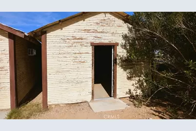 35633 Hwy 66, Daggett, CA 92327 - Photo 8