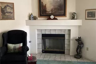 12353 Bridgewood Ln, Victorville, CA 92395 - Photo 6