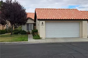 11545 Oak, Apple Valley, CA 92308 - Photo 2