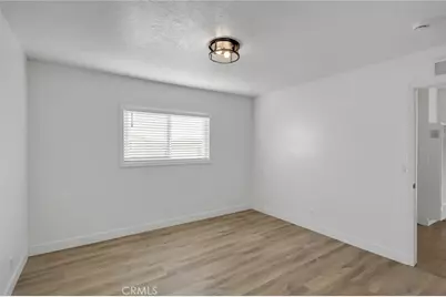 10690 Cypress, Hesperia, CA 92345 - Photo 14