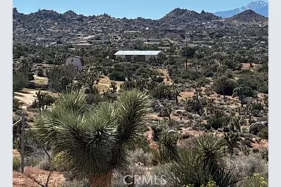 5437 Davis Way, Yucca Valley, CA 92284 - Photo 6