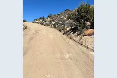 5437 Davis Way, Yucca Valley, CA 92284 - Photo 8