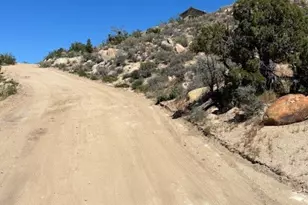 5437 Davis Way, Yucca Valley, CA 92284 - Photo 8
