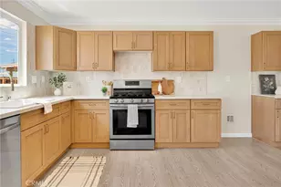 9400 Azurite Ave, Hesperia, CA 92344 - Photo 6