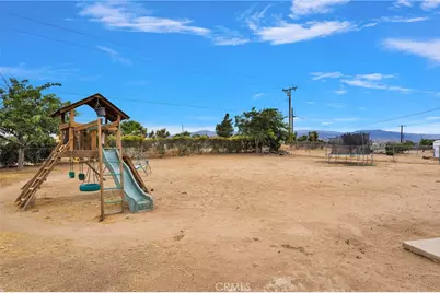 6432 Lime, Phelan, CA 92371 - Photo 40
