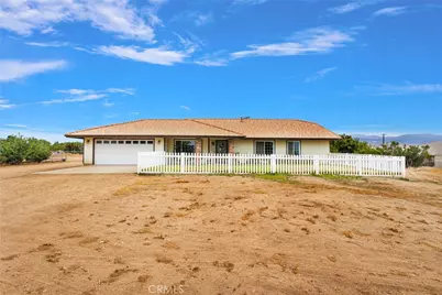6432 Lime, Phelan, CA 92371 - Photo 2