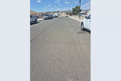 1331 Savanna, Barstow, CA 92311 - Photo 8