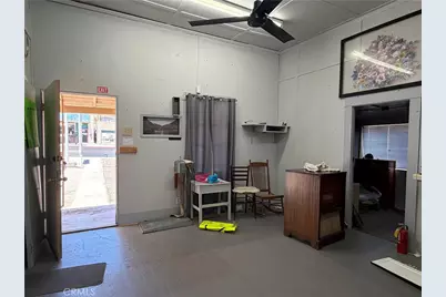 219 N 1st Avenue, Barstow, CA 92311 - Photo 12